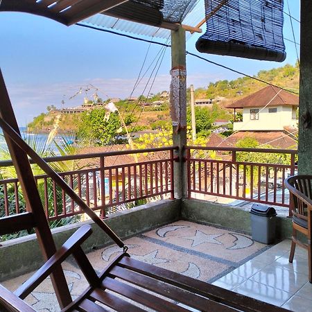 Dharma Yoga Homestay Dan Hostel Амед Экстерьер фото